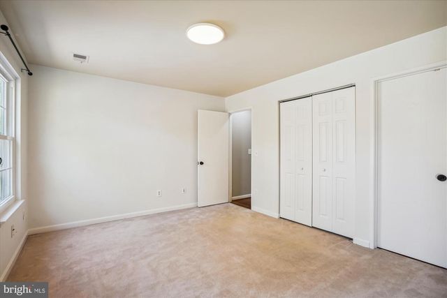 13508 COATES LN, Herndon, VA 20171