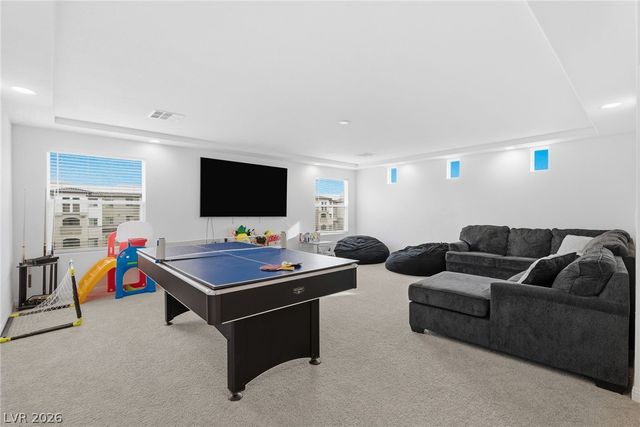10048 Pipestone Street, Las Vegas, NV 89141