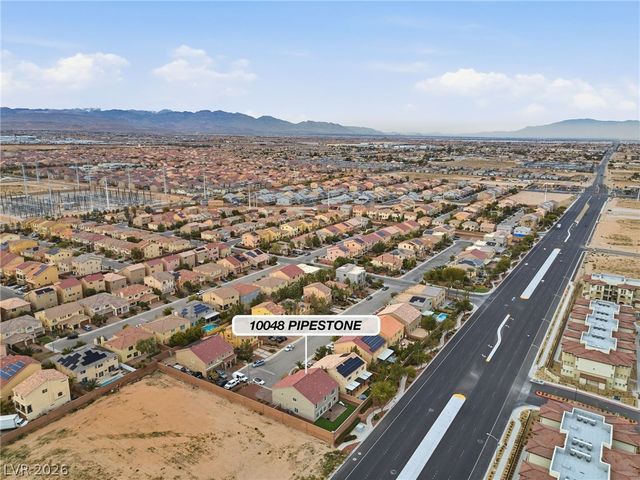 10048 Pipestone Street, Las Vegas, NV 89141