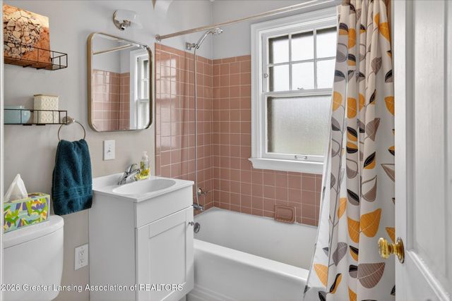 20 University Drive, East Lansing, MI 48823