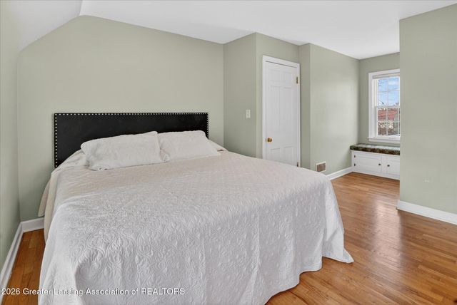 20 University Drive, East Lansing, MI 48823