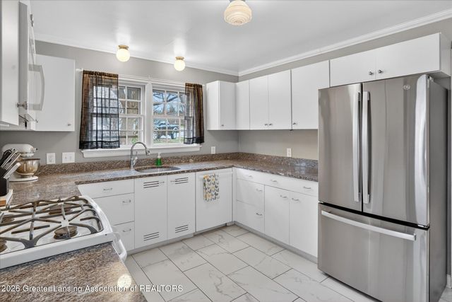 20 University Drive, East Lansing, MI 48823