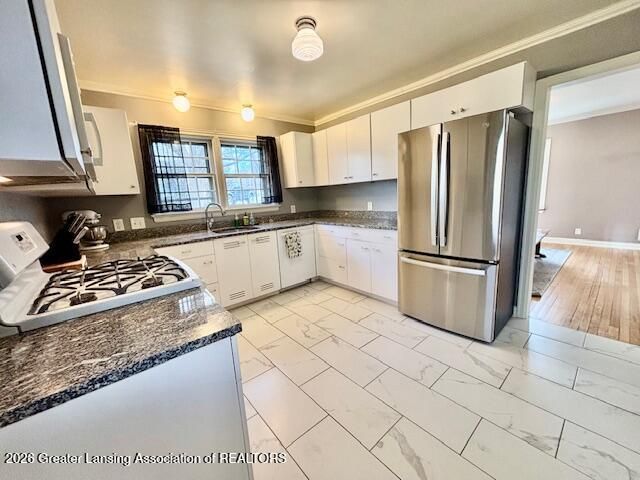 20 University Drive, East Lansing, MI 48823