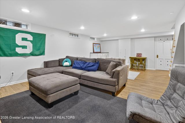 20 University Drive, East Lansing, MI 48823