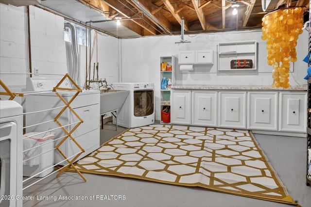 20 University Drive, East Lansing, MI 48823