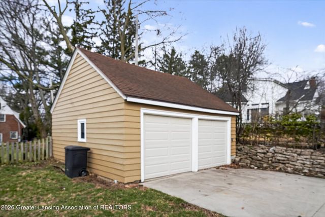 20 University Drive, East Lansing, MI 48823