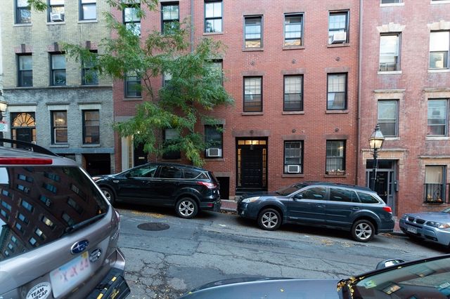 37 Grove Street 1, Boston, MA 02114