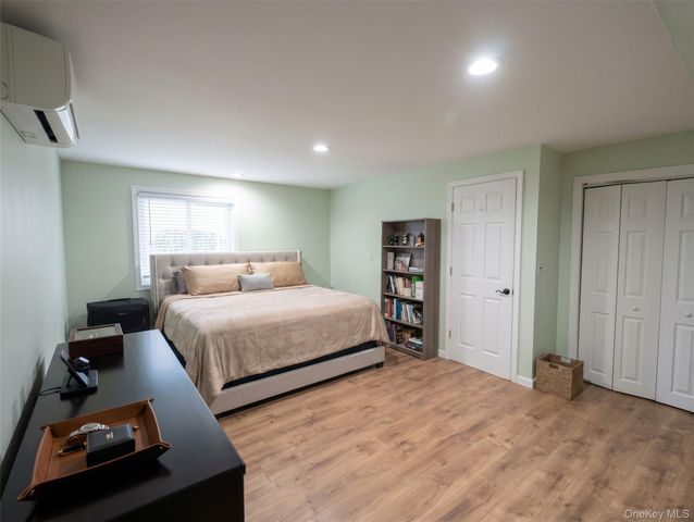 146 Rosemont Avenue, Farmingville, NY 11738