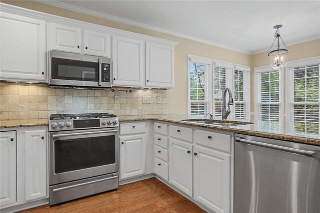 4480 Dobbs Crossing, Marietta, GA 30068