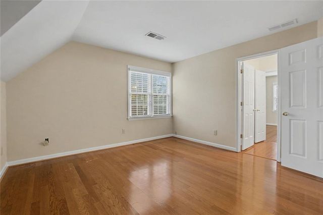 4480 Dobbs Crossing, Marietta, GA 30068