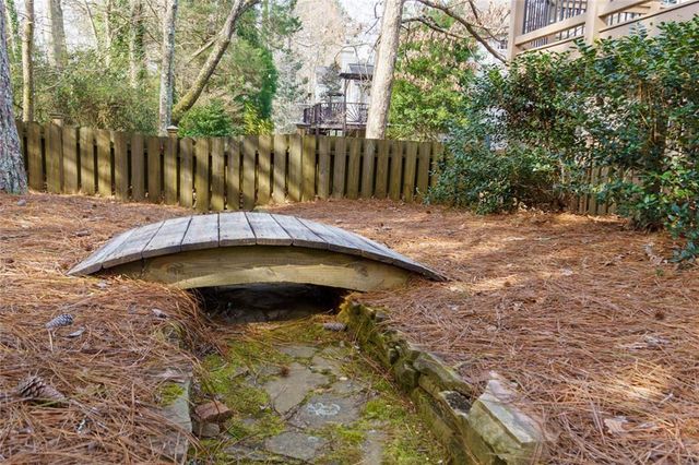 4480 Dobbs Crossing, Marietta, GA 30068