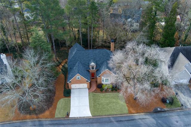 4480 Dobbs Crossing, Marietta, GA 30068
