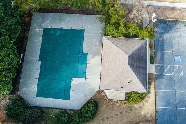 4480 Dobbs Crossing, Marietta, GA 30068