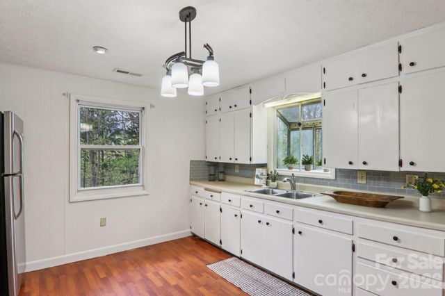 74 Link Circle, Maggie Valley, NC 28751