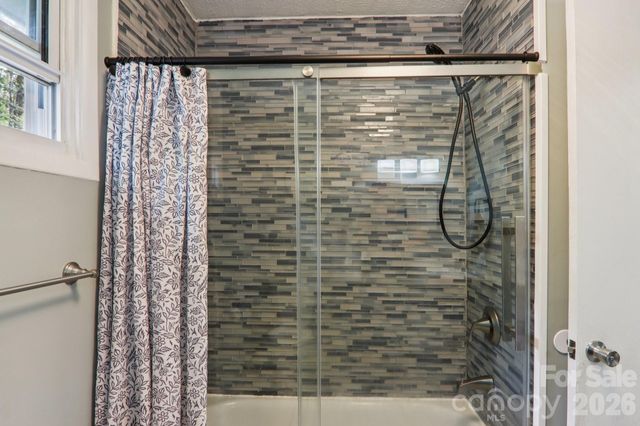 74 Link Circle, Maggie Valley, NC 28751