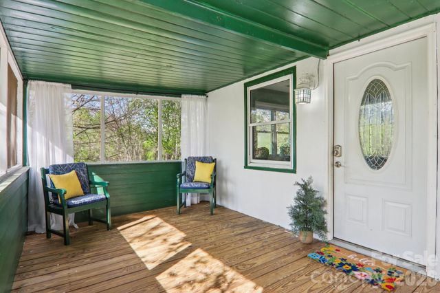74 Link Circle, Maggie Valley, NC 28751