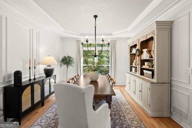 370 Woodcreek Lane, Fayetteville, GA 30215