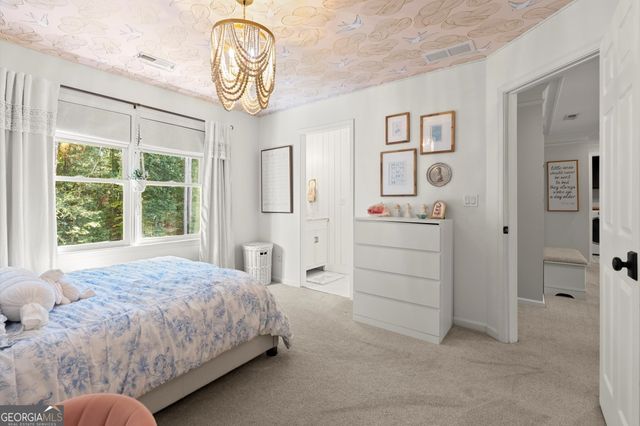 370 Woodcreek Lane, Fayetteville, GA 30215