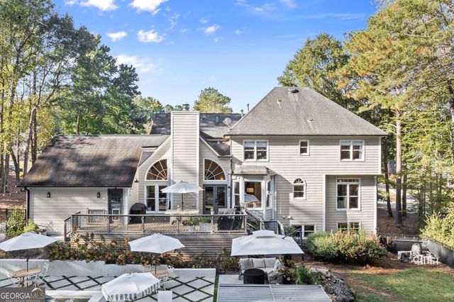 370 Woodcreek Lane, Fayetteville, GA 30215