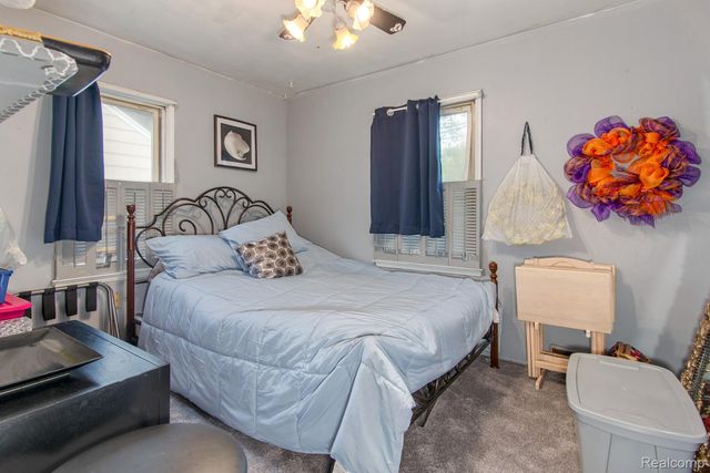 15048 Beech Daly Road, Redford Charter Township, MI 48239