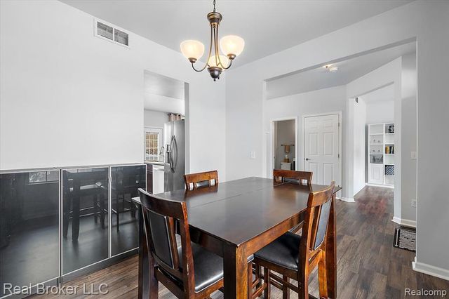 3059 Bridgefield Drive, Ann Arbor, MI 48108