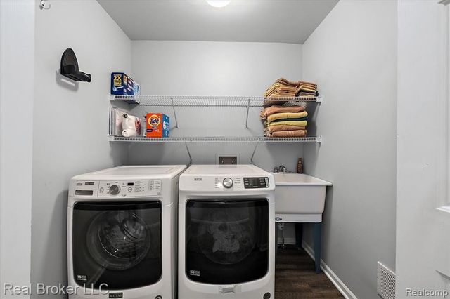 3059 Bridgefield Drive, Ann Arbor, MI 48108