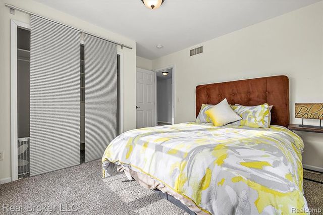 3059 Bridgefield Drive, Ann Arbor, MI 48108