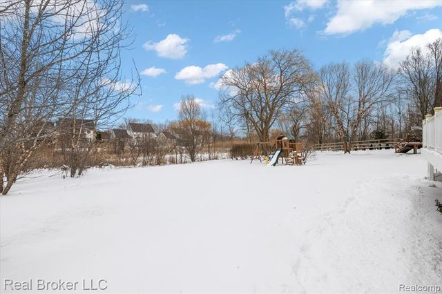 3059 Bridgefield Drive, Ann Arbor, MI 48108