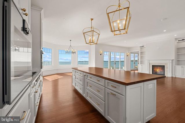 1301 BROADVIEW DR, Cambridge, MD 21613