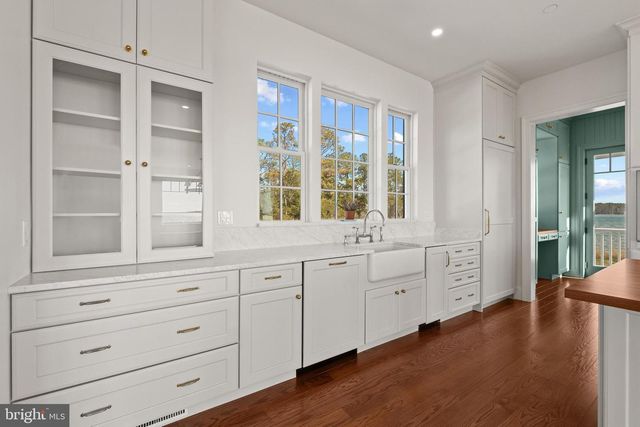 1301 BROADVIEW DR, Cambridge, MD 21613