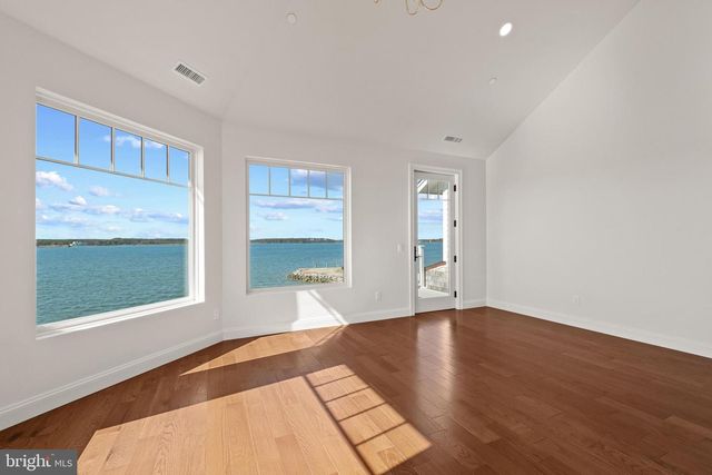 1301 BROADVIEW DR, Cambridge, MD 21613