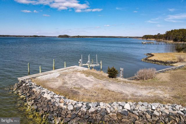 1301 BROADVIEW DR, Cambridge, MD 21613