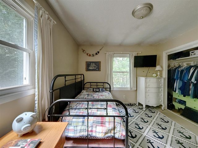 16613 Hemlock Drive, Spring Lake, MI 49456