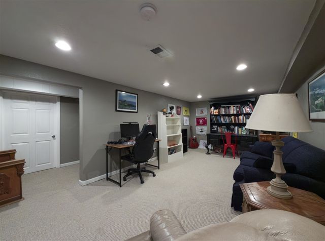 16613 Hemlock Drive, Spring Lake, MI 49456