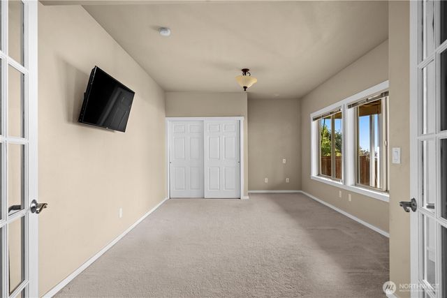 2301 Overview Drive NE, Tacoma, WA 98422