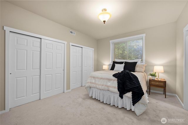 2301 Overview Drive NE, Tacoma, WA 98422