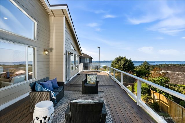 2301 Overview Drive NE, Tacoma, WA 98422