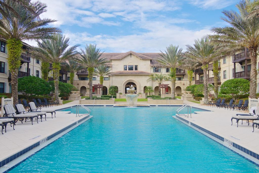 955 REGISTRY Boulevard, 212, St. Augustine, FL 32092