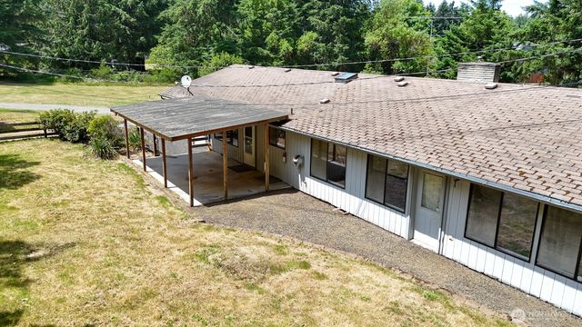 7825 Mullen Road SE, Lacey, WA 98503