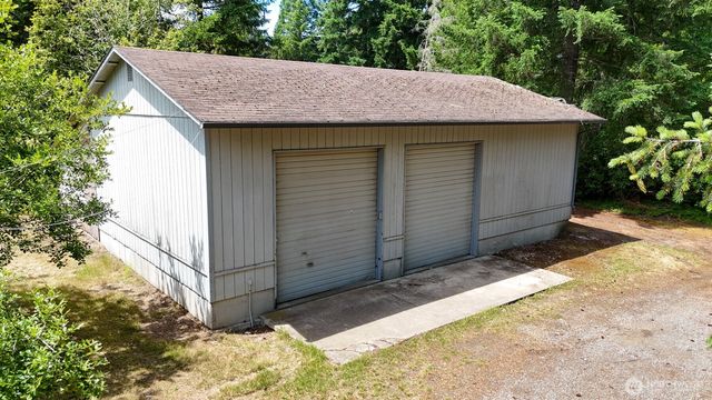 7825 Mullen Road SE, Lacey, WA 98503
