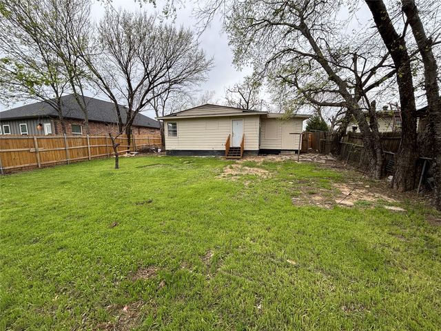 2705 Belzise Terrace, Fort Worth, TX 76104