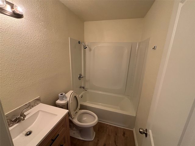 2705 Belzise Terrace, Fort Worth, TX 76104