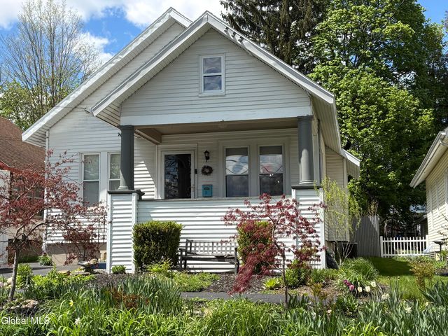 11 Rankin Avenue, Troy, NY 12180