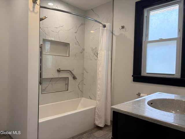 11 Rankin Avenue, Troy, NY 12180