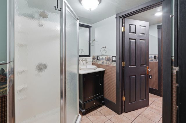 579 38th Street, Allegan, MI 49010
