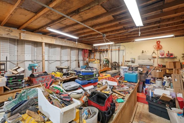 579 38th Street, Allegan, MI 49010