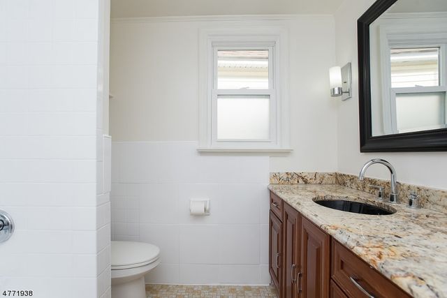 108 Thomas St, Bloomfield Twp., NJ 07003