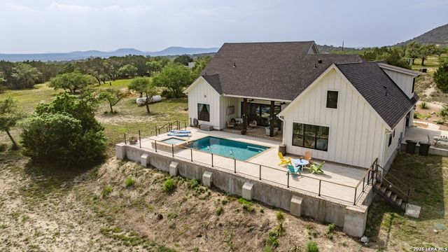 250 Johnson Road, Center Point, TX 78010