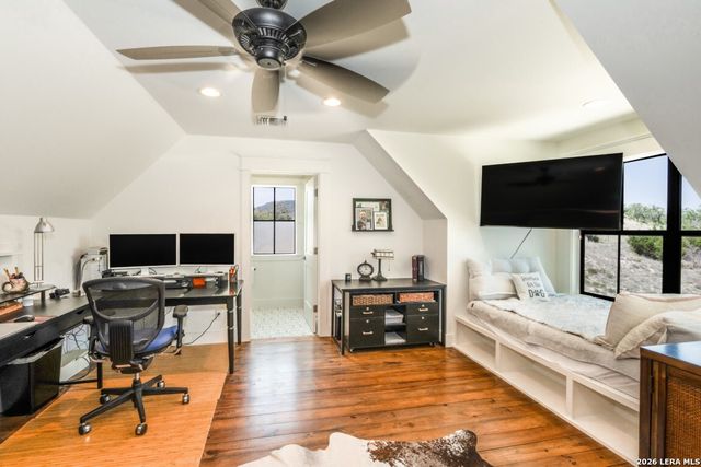 250 Johnson Road, Center Point, TX 78010