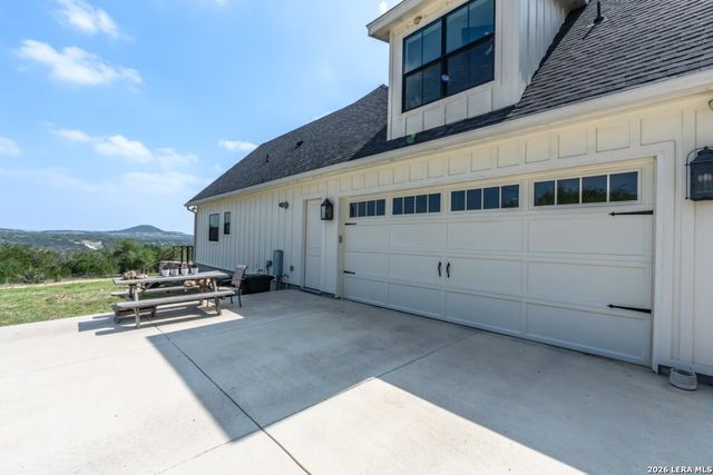 250 Johnson Road, Center Point, TX 78010